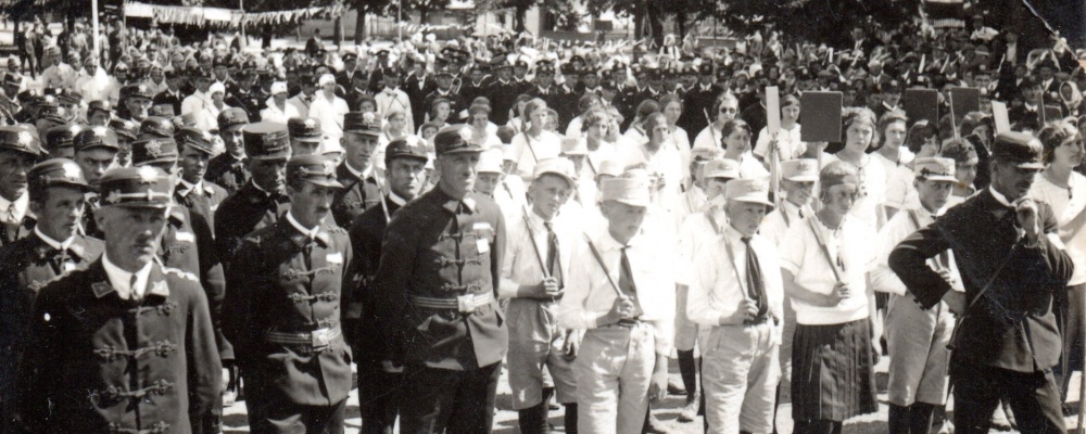 1934 sjezd ve Skochovicích001.jpg